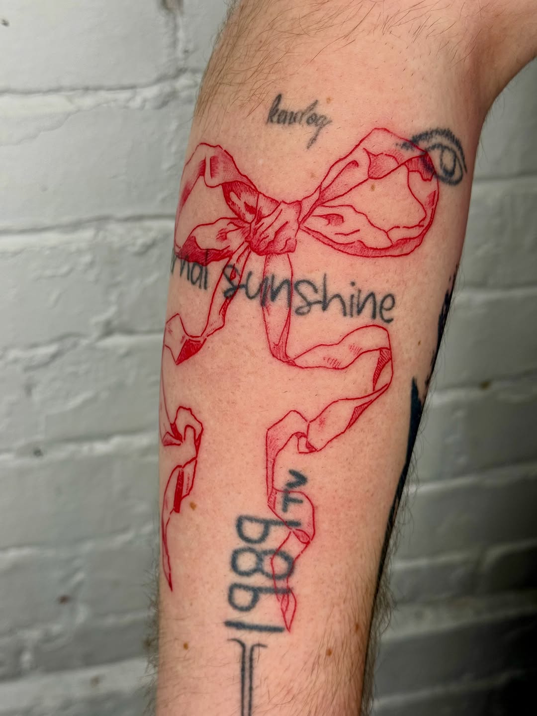 Tattoo by @studioalisi — fine_line, lettering_script