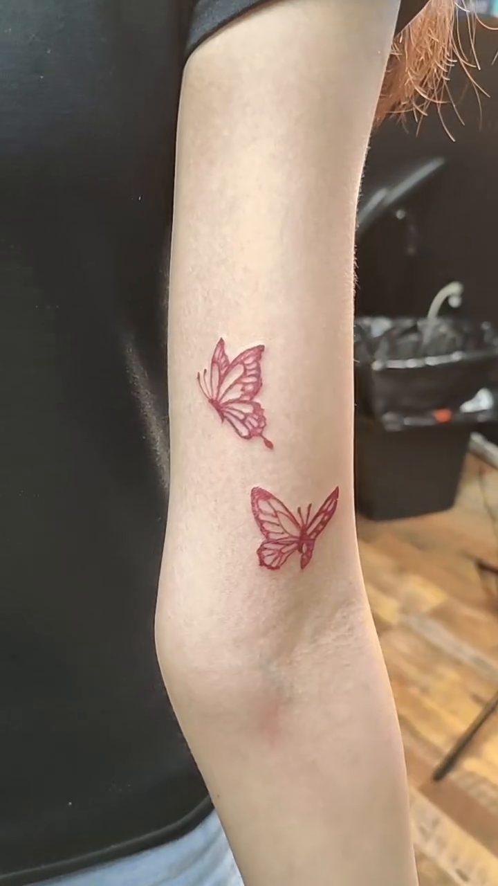 Tattoo by @madmanmarktattoos — fine_line