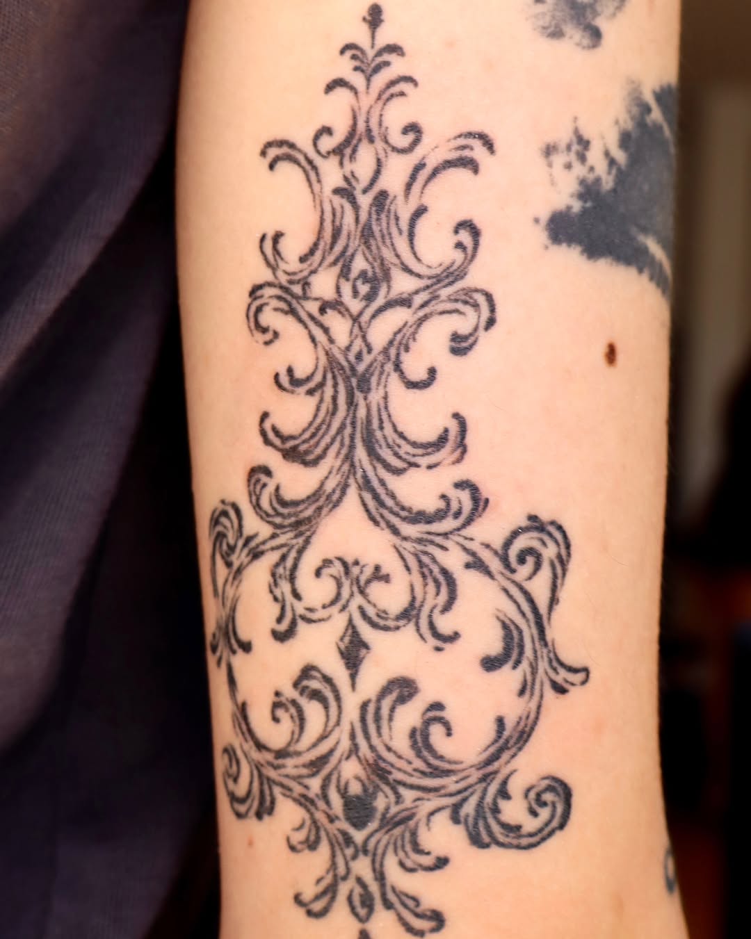 Tattoo by @naza.inks β ornamental, black_and_grey