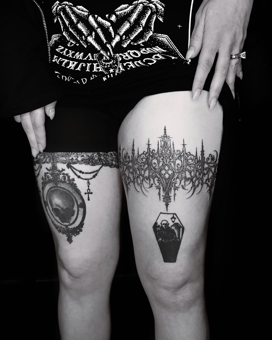 Tattoo by @la13va_tear — black_and_grey, ornamental