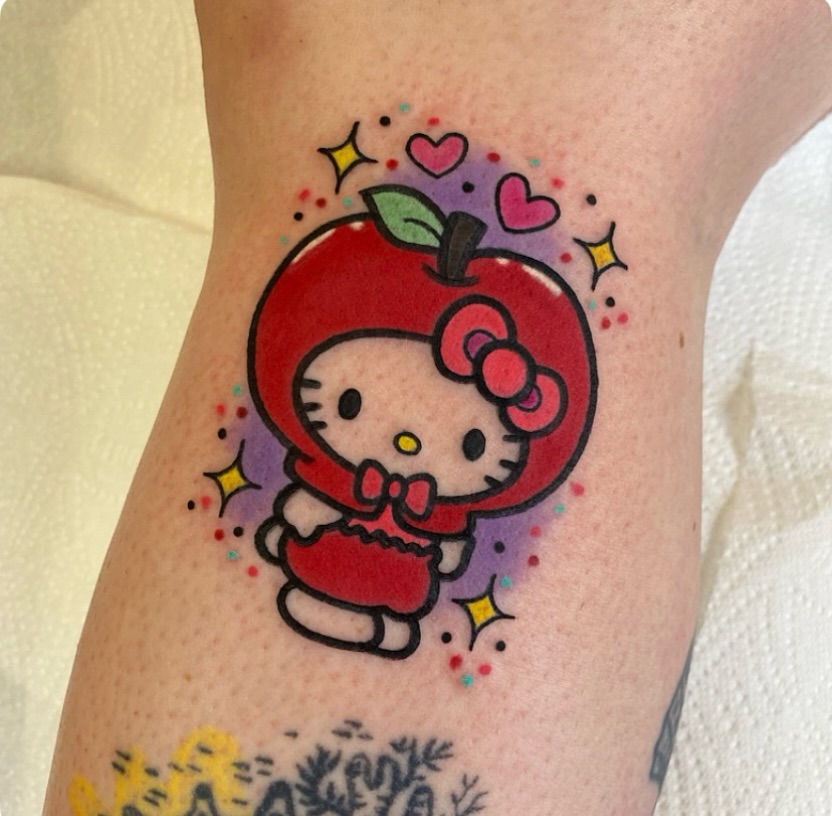 Tattoo by @roxyrydertattoo — new_school