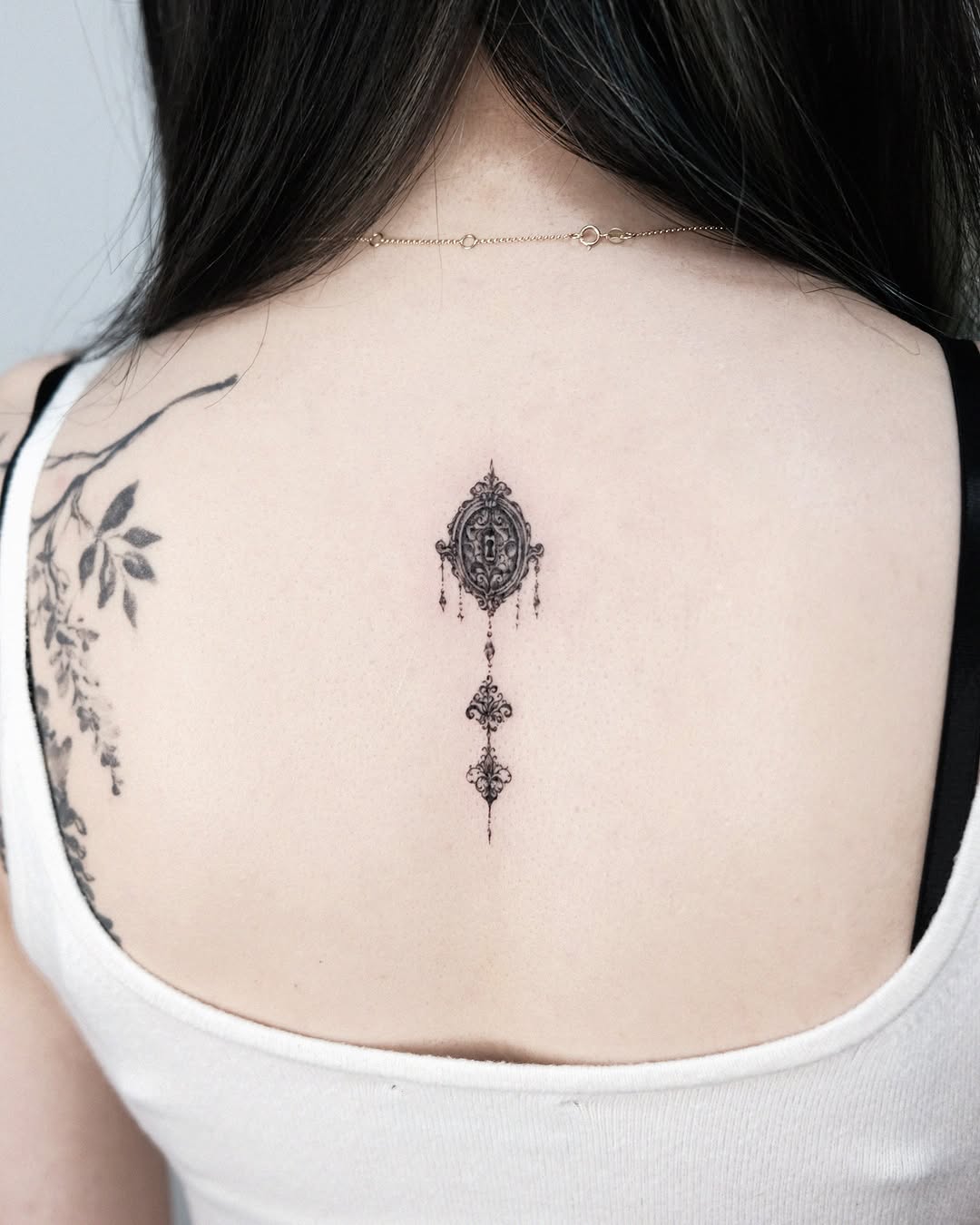 Tattoo by @aebak.tt — fine_line, ornamental