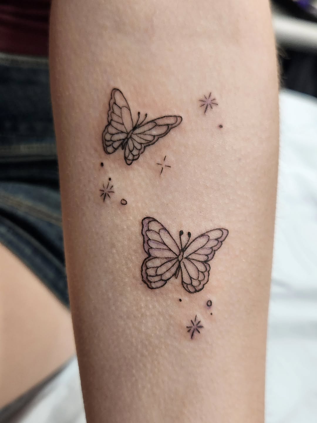 Tattoo by @art.by.robyn — fine_line