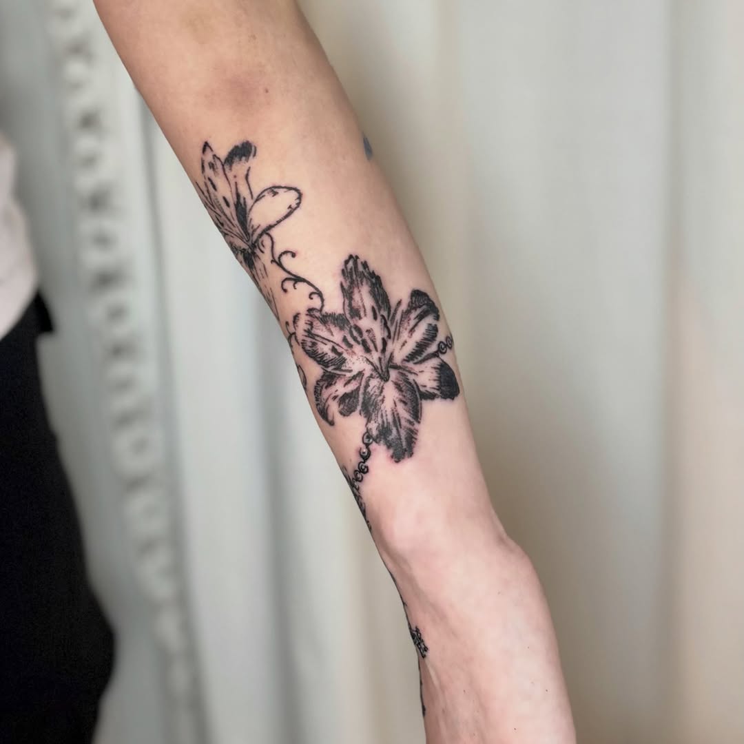 Tattoo by @threethornstattoo — black_and_grey, fine_line