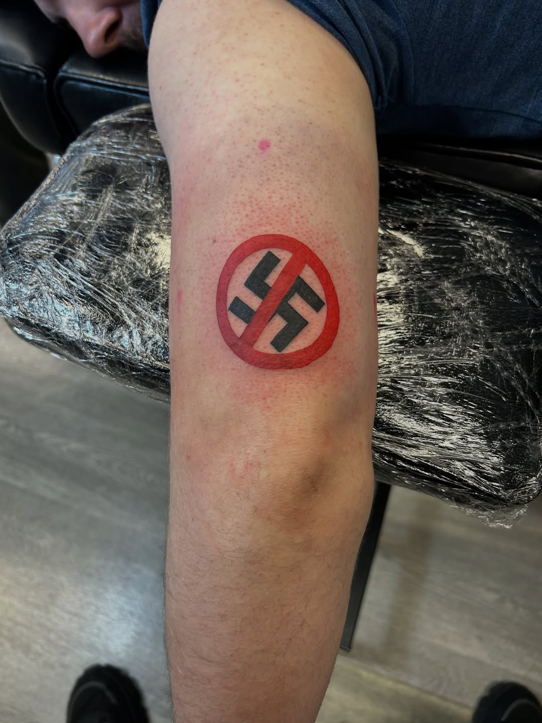 Tattoo by @enemytattoo — blackwork, minimalist