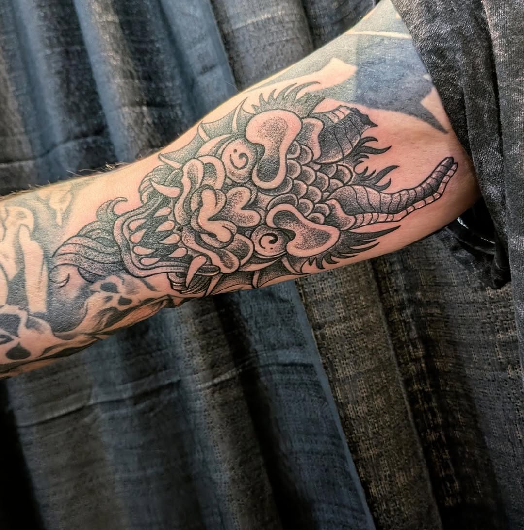 Tattoo by @kellysevertson — japanese_irezumi, black_and_grey