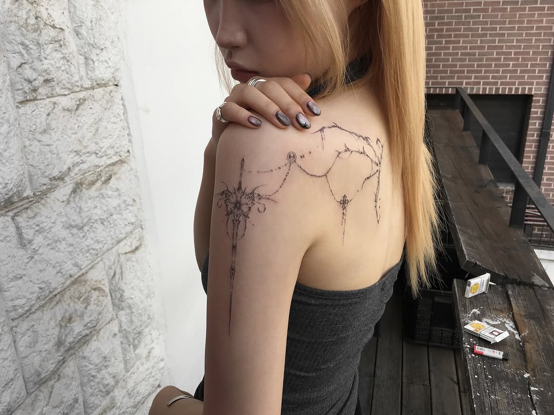 Tattoo by @keeshetattoo β fine_line, ornamental