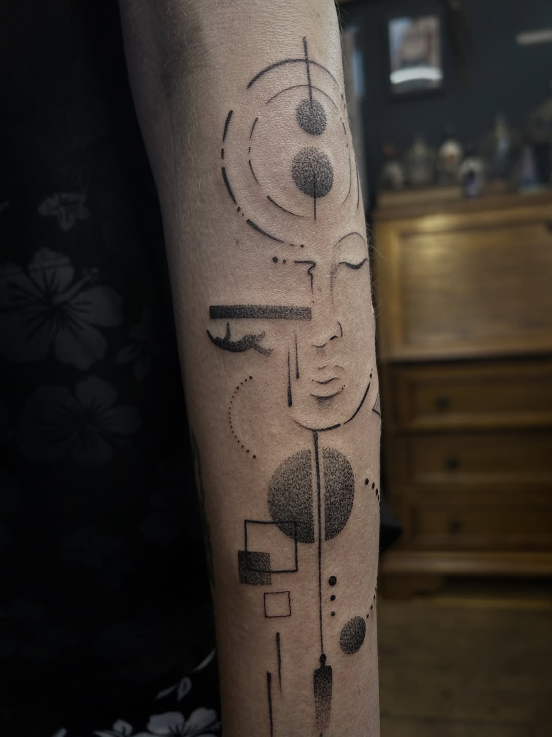 Tattoo by @douceliigne — geometric, black_and_grey