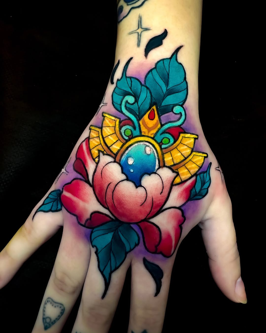 Tattoo by @copperbunnyink โ neo_traditional, japanese_irezumi
