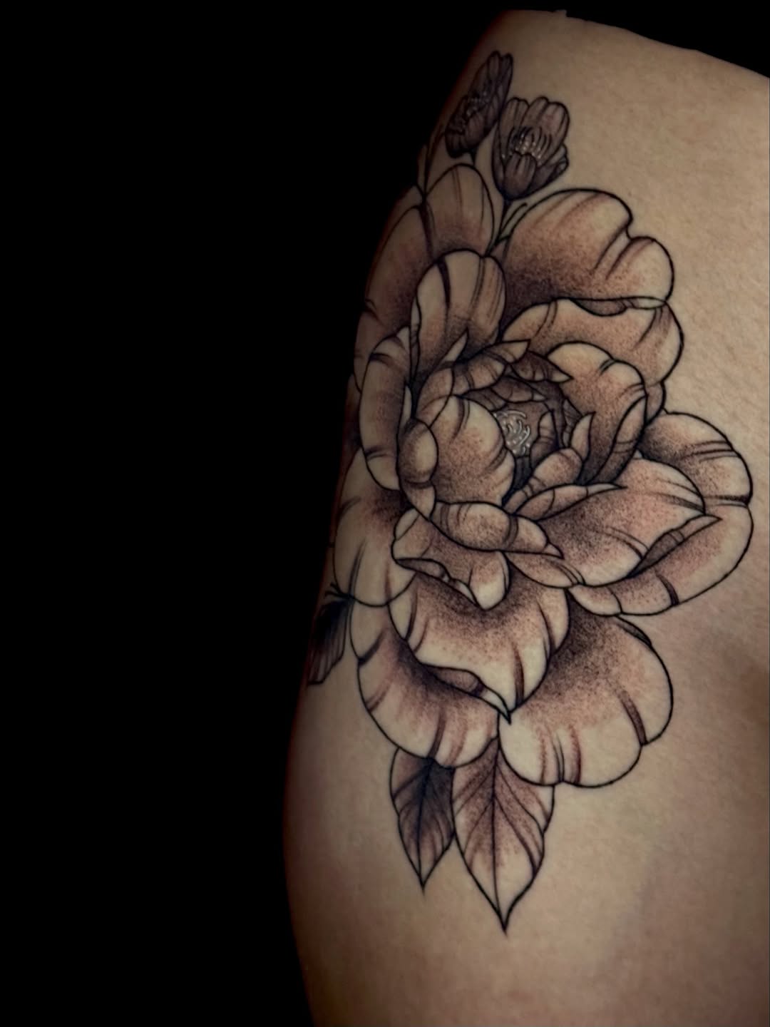Tattoo by @virginiasamtattoo — black_and_grey, dotwork