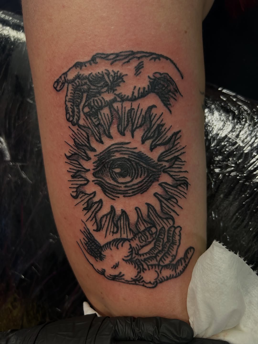 Tattoo by @c.y_tattoos — black_and_grey, illustrative