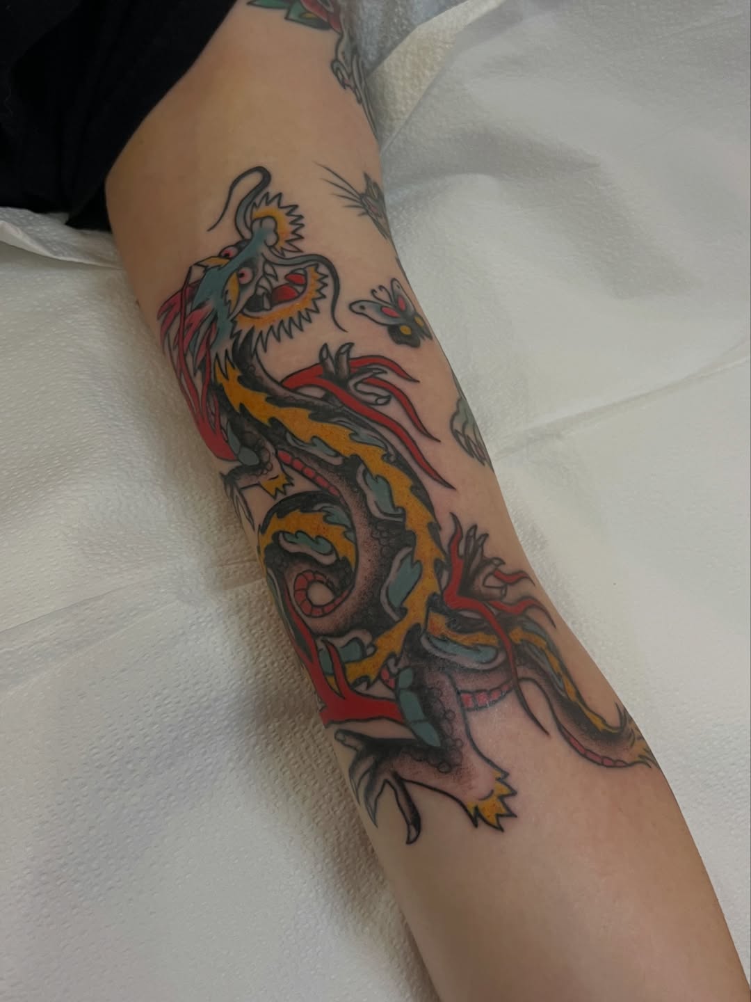 Tattoo by @autumnzilla — japanese_irezumi, american_traditional