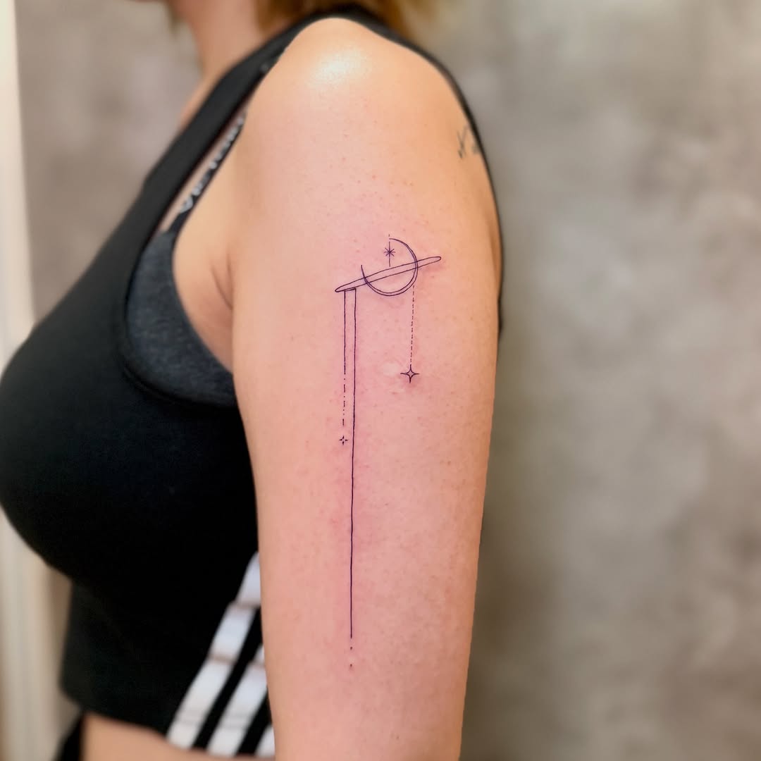 Tattoo by @lulu.ttttttt — fine_line, minimalist