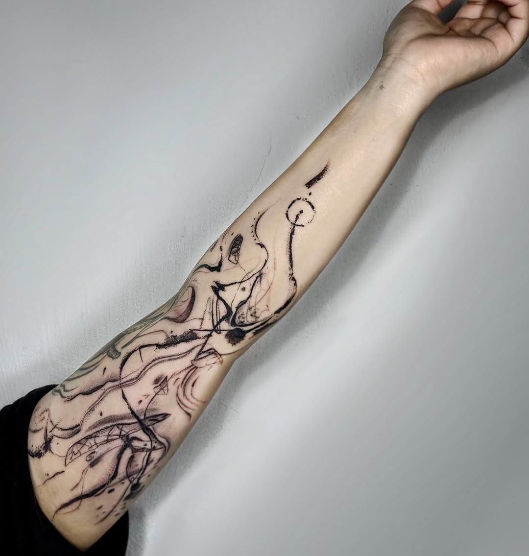 Tattoo by @tattoo_edith_mars — blackwork, abstract