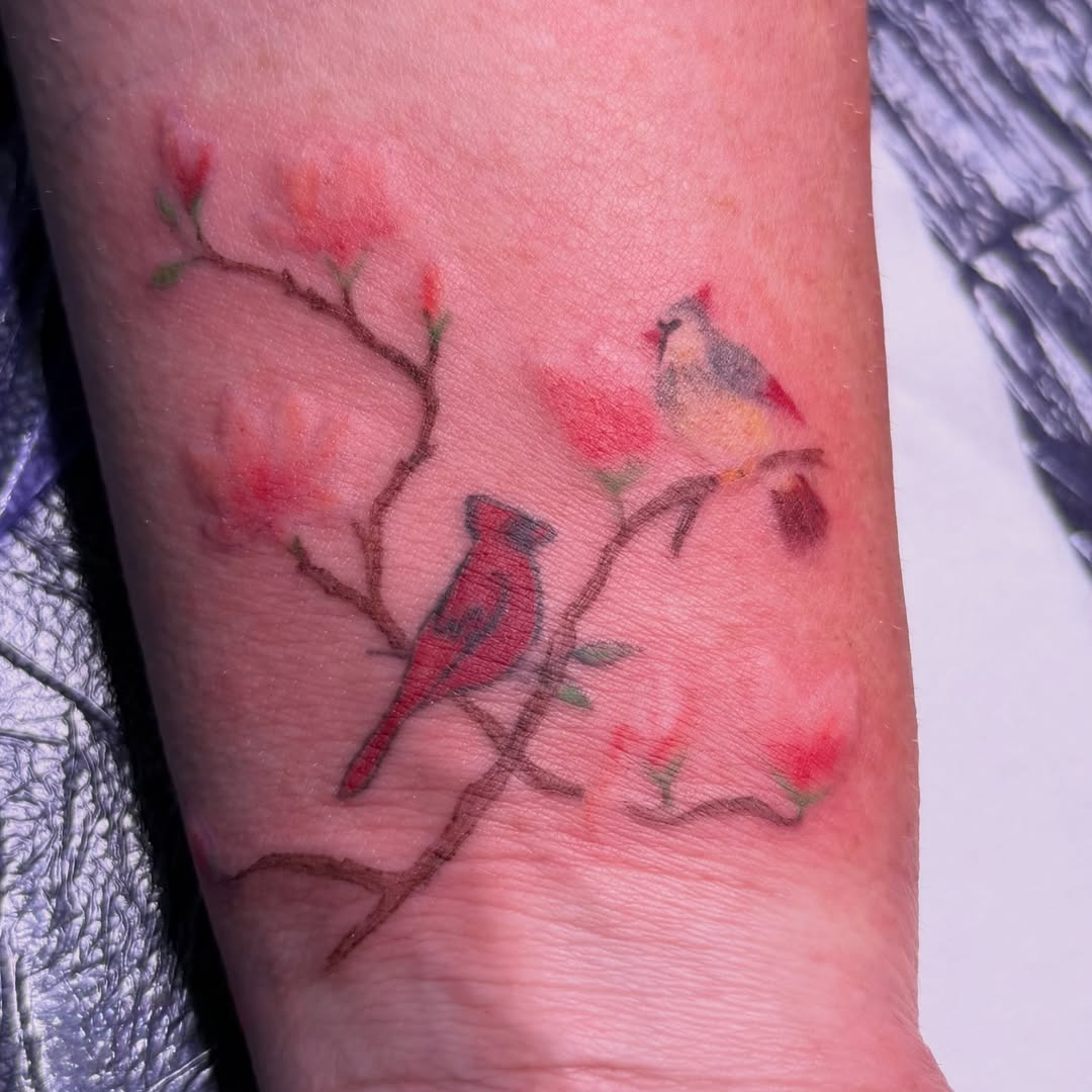 Tattoo by @lea_tattooine — realism, fine_line
