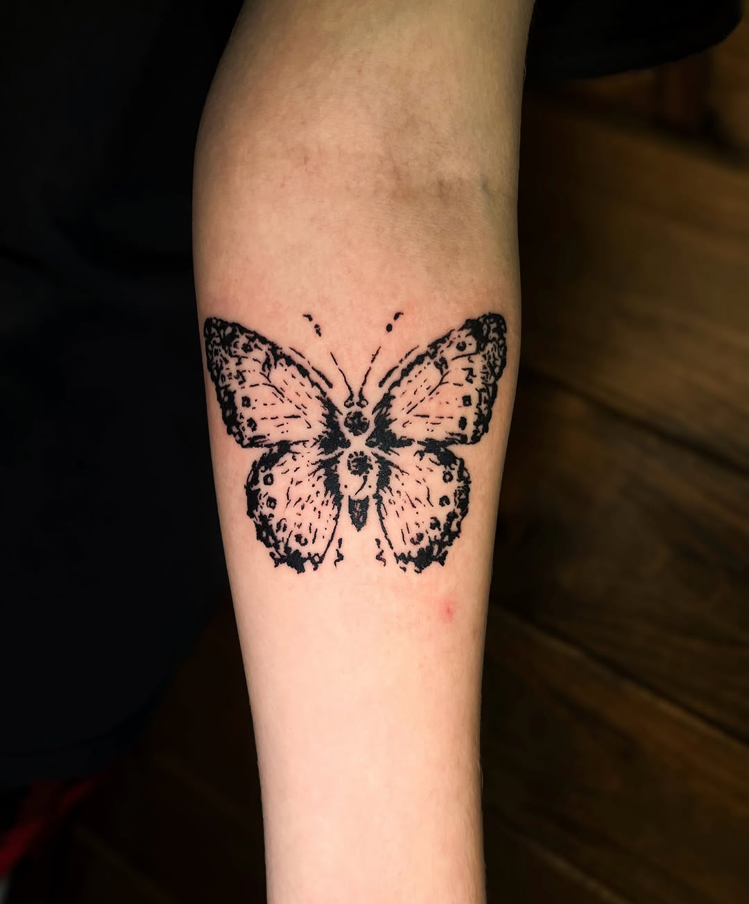 Tattoo by @everguild.ink — blackwork, dotwork