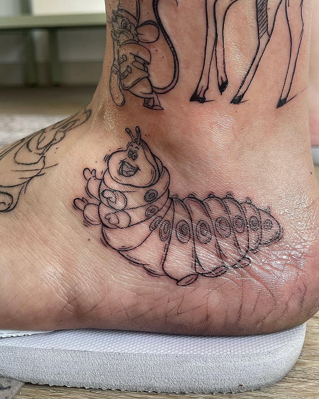 Tattoo by @mimz_studio — illustrative