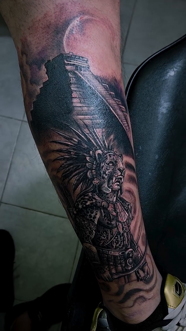 Tattoo by @sarck_hardlifestyle β black_and_grey, realism