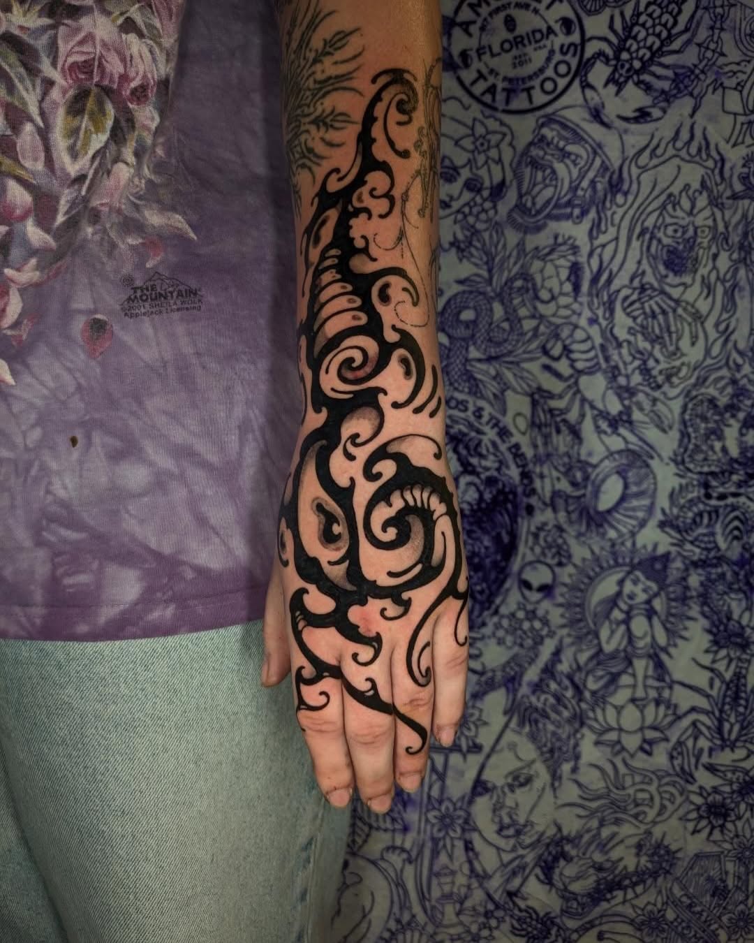 Tattoo by @cwednesday — blackwork, tribal
