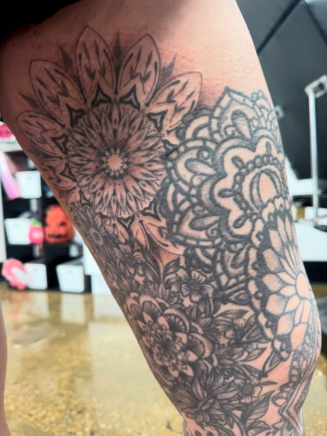 Tattoo by @annarttt — geometric, dotwork