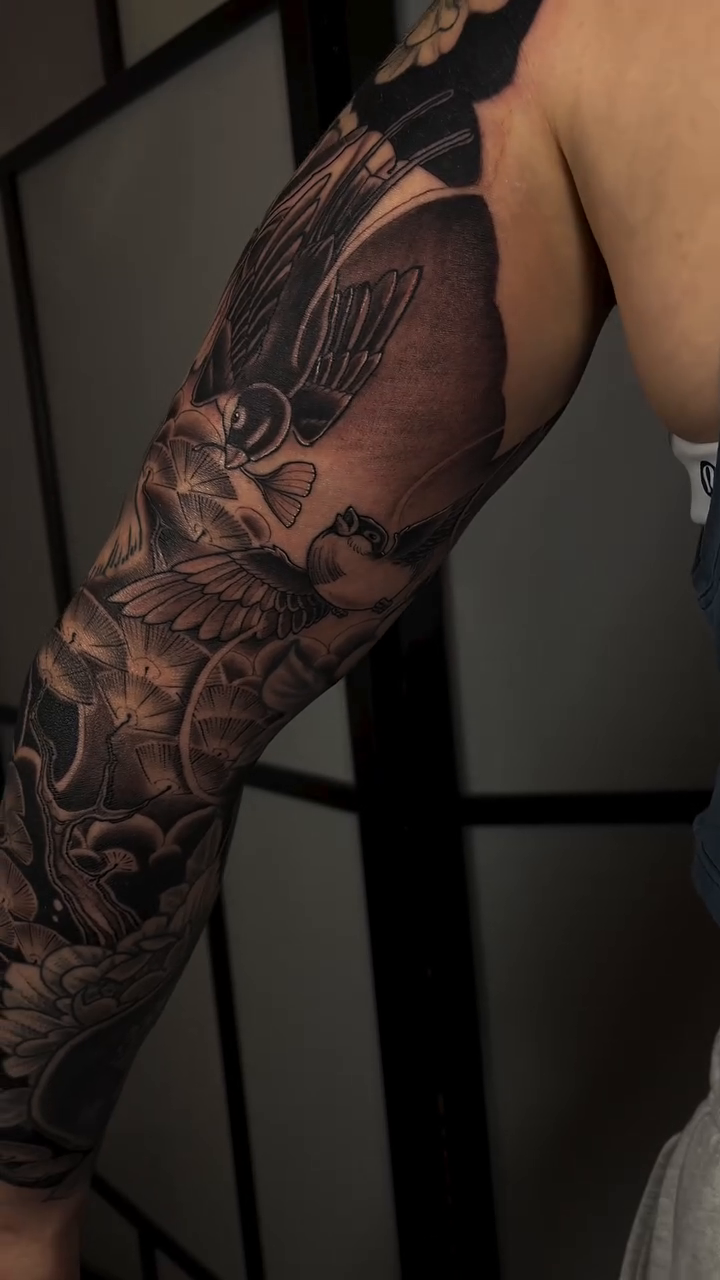 Tattoo by @vince.tattoos — japanese_irezumi, black_and_grey