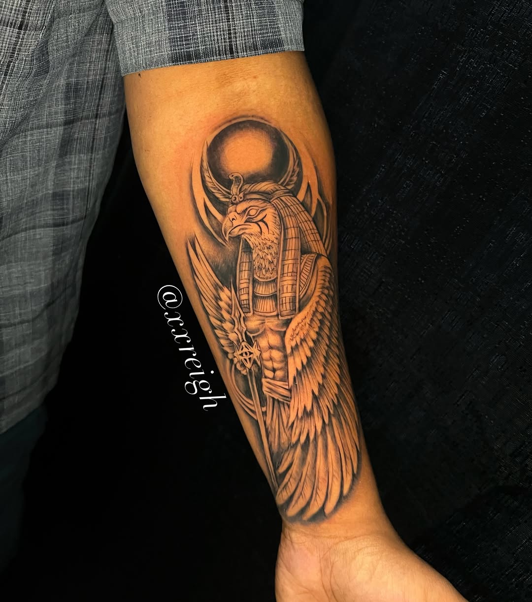 Tattoo by @xxreigh β black_and_grey, realism