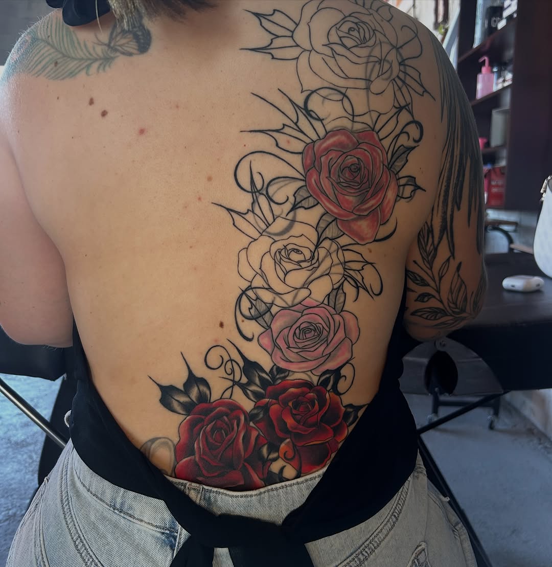 Tattoo by @la_diabhla — realism, black_and_grey