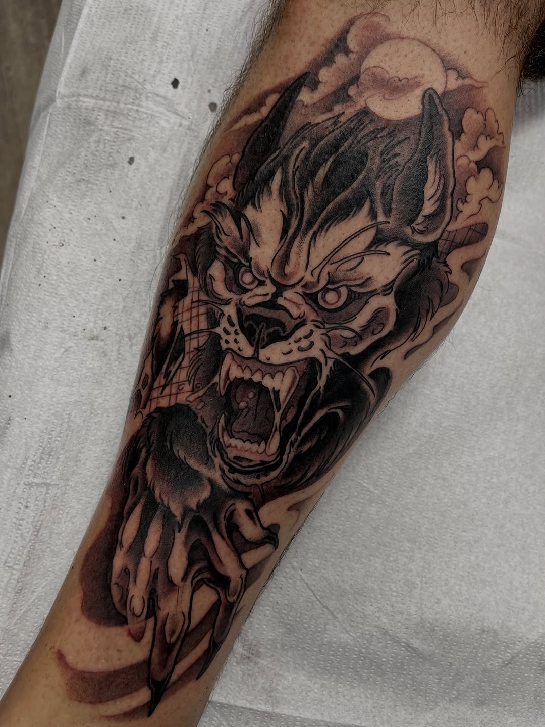 Tattoo by @mac.widow โ japanese_irezumi, black_and_grey