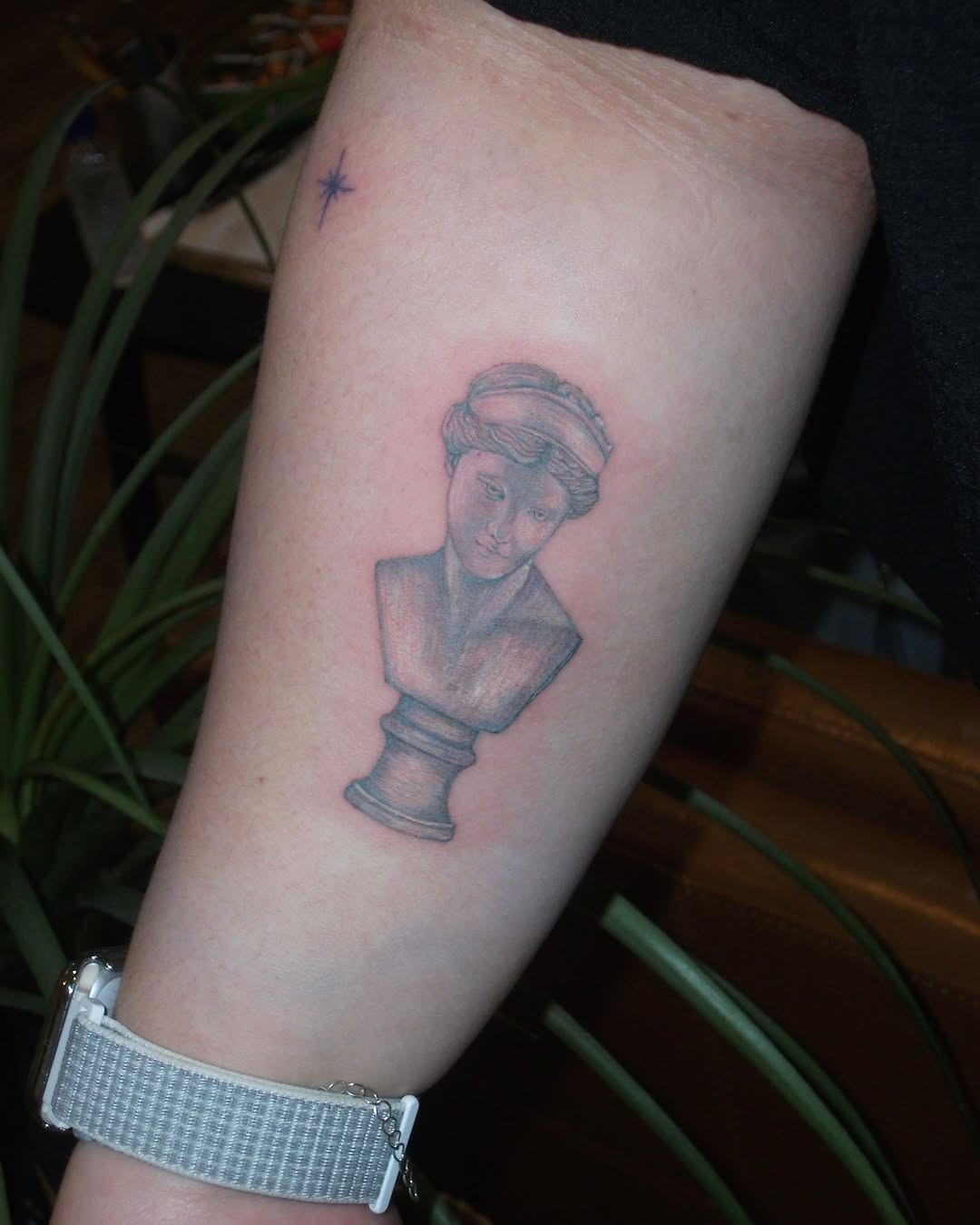 Tattoo by @hii.eul_ โ black_and_grey, realism