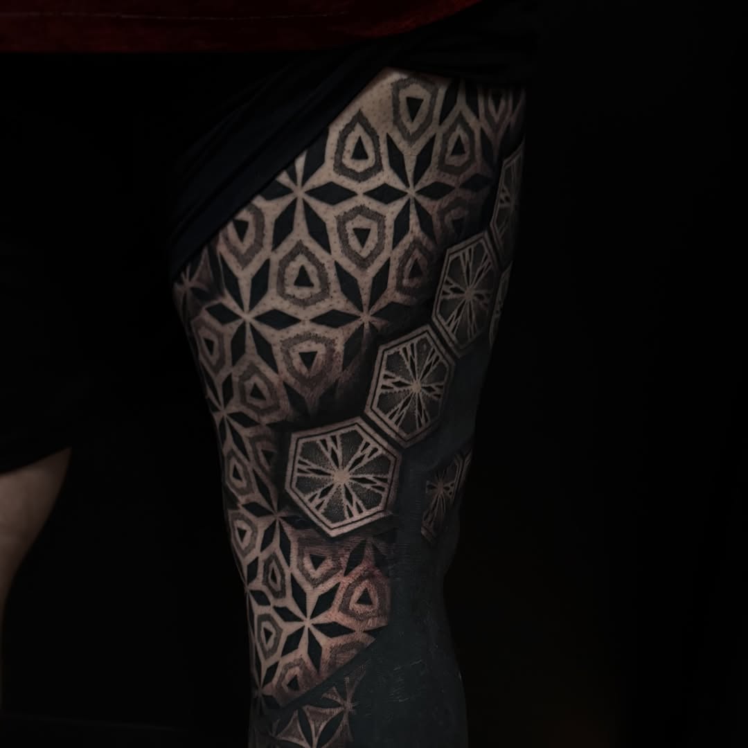 Tattoo by @z.a.r.k_art — geometric, blackwork