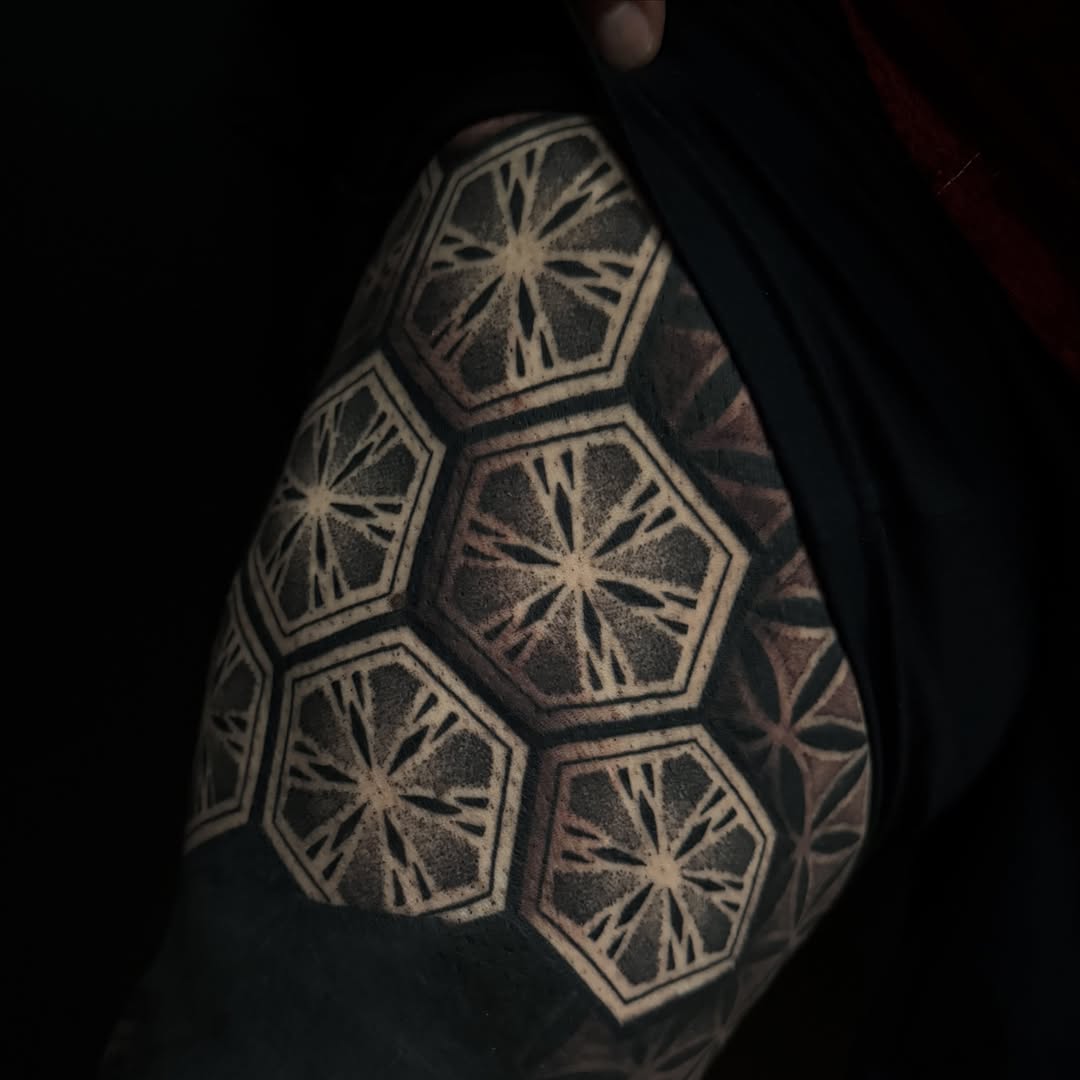 Tattoo by @z.a.r.k_art — geometric, dotwork
