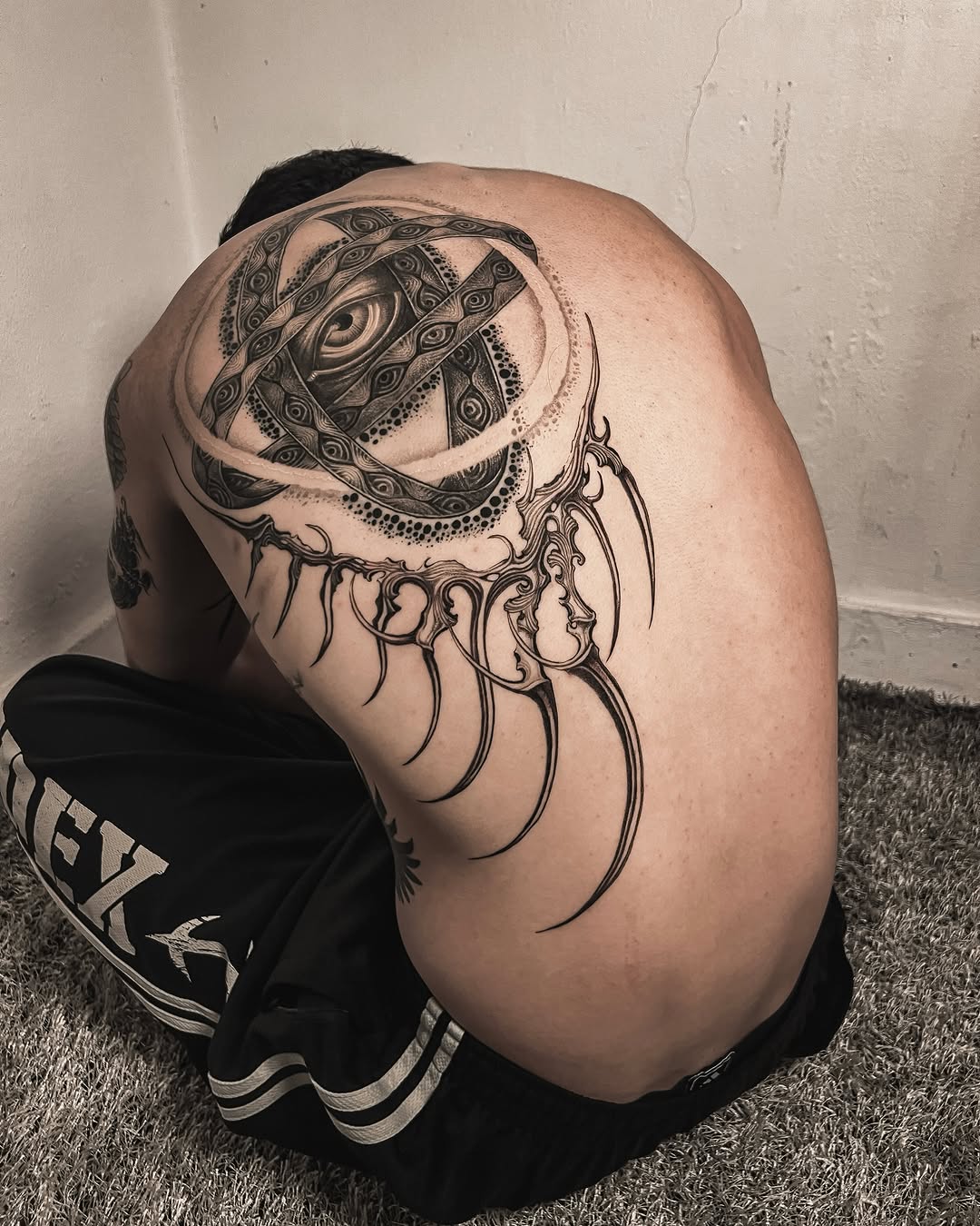 Tattoo by @minblackwork โ black_and_grey, geometric