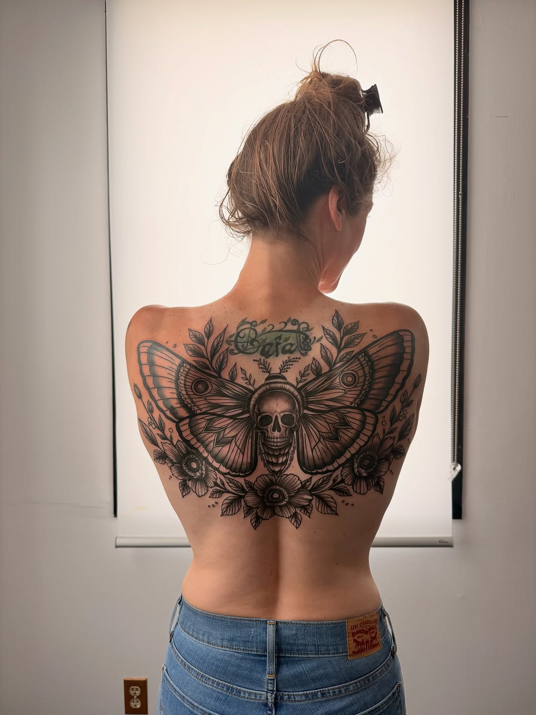 Tattoo by @ravenwrathmore โ black_and_grey, realism