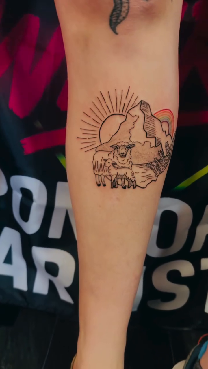 Tattoo by @fkry_tattoo โ fine_line, geometric
