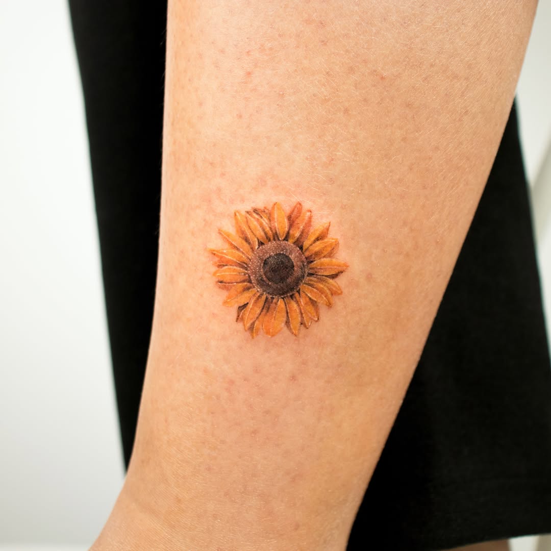 Tattoo by @dongyang.ink — realism, fine_line