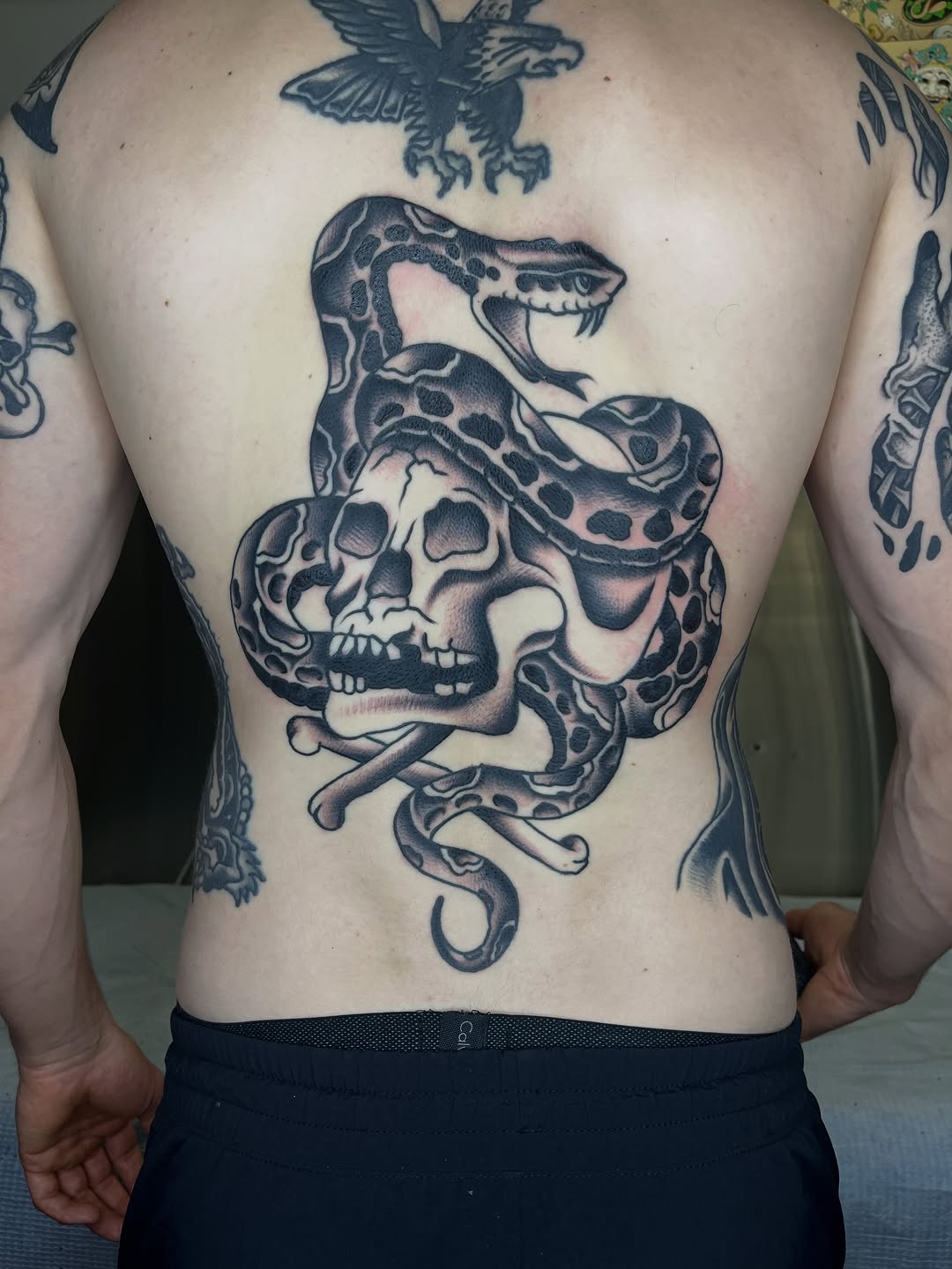 Tattoo by @arno.larose — american_traditional, black_and_grey