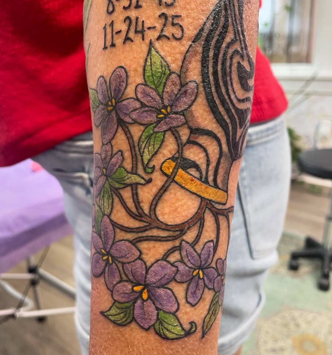 Tattoo by @lyndzee_ — fine_line, illustrative