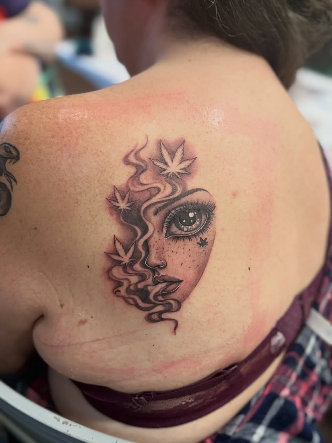 Tattoo by @ravenwrathmore โ black_and_grey, realism