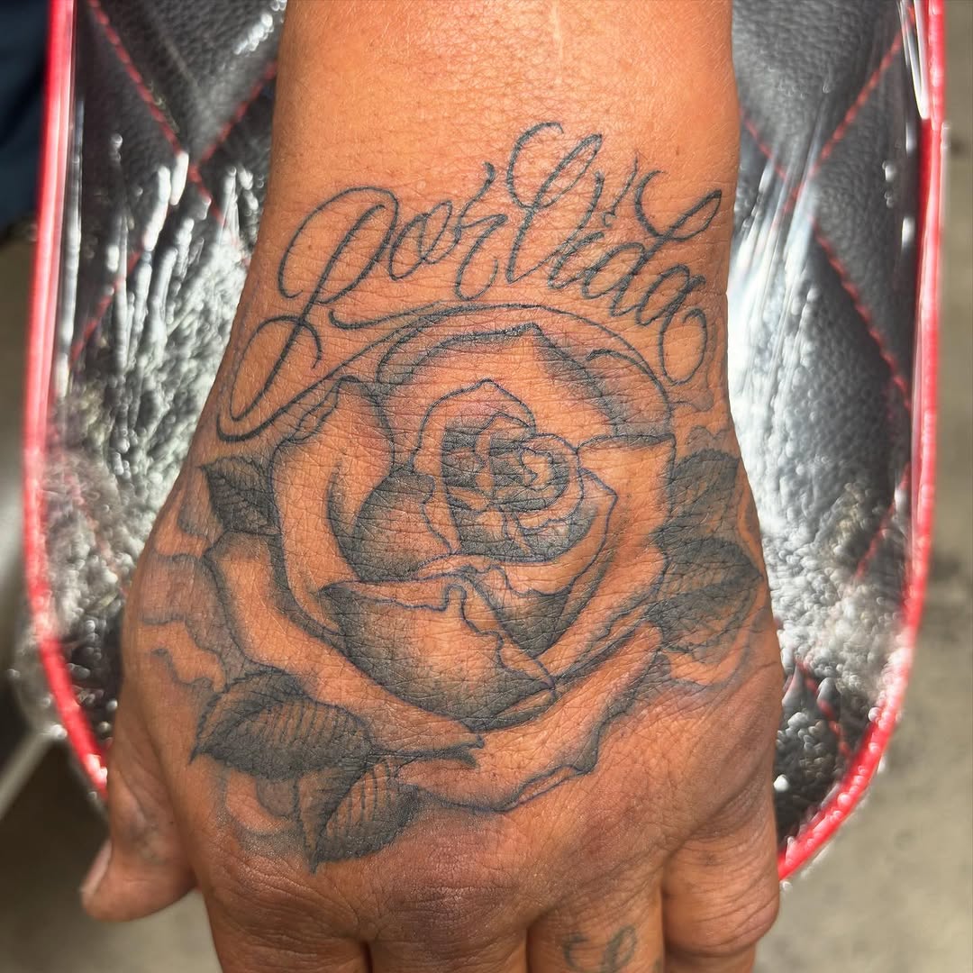 Tattoo by @gonzyiink_208 — lettering_script, black_and_grey