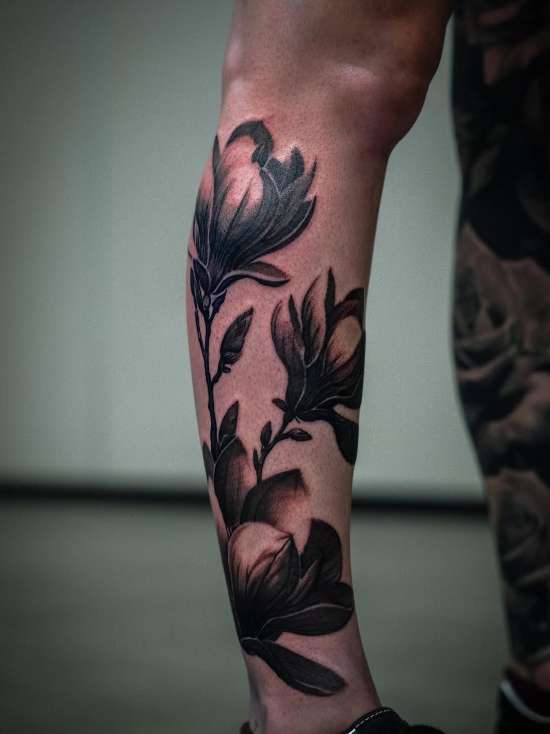 Tattoo by @tattoo_hec โ black_and_grey, realism