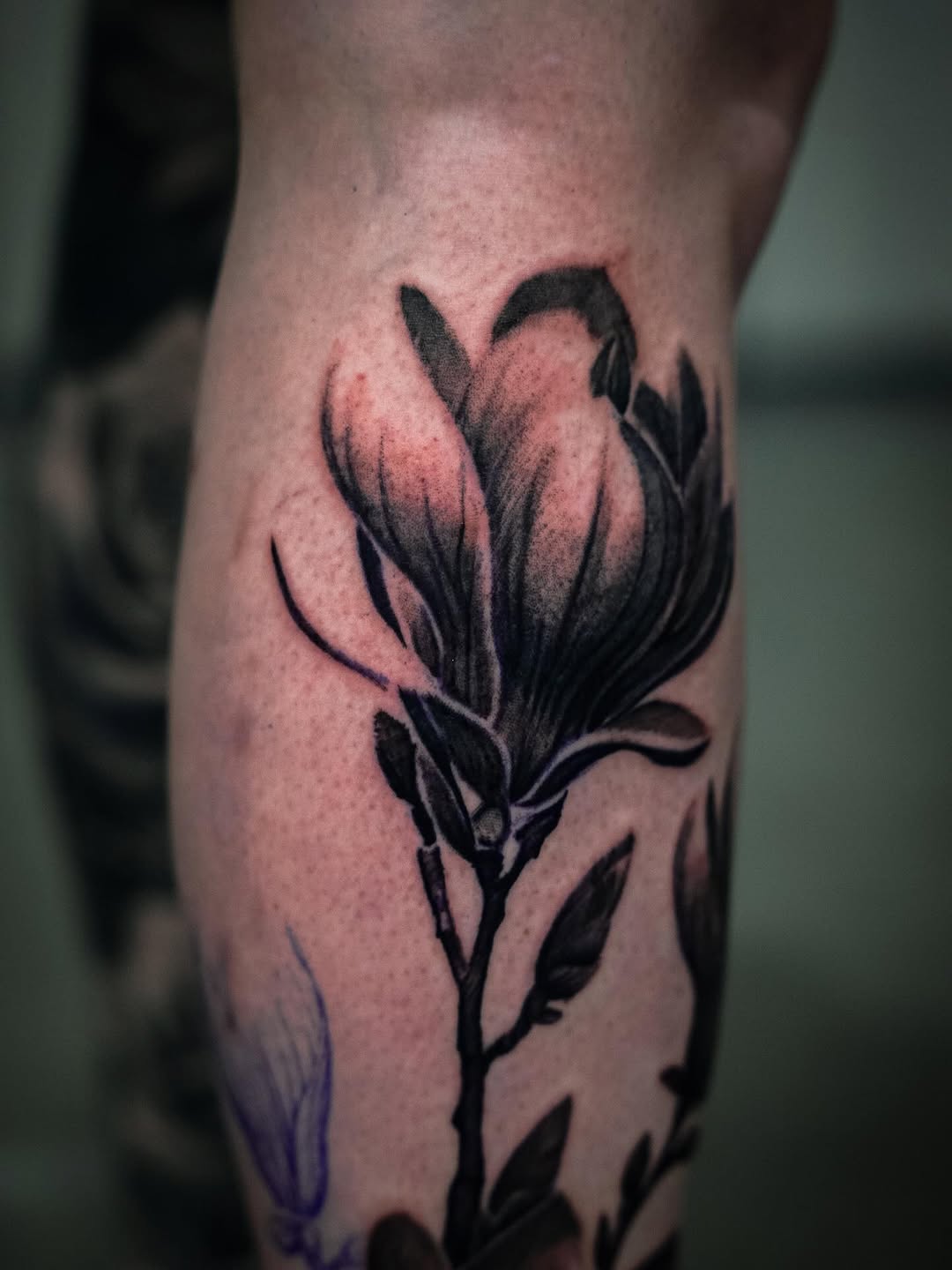 Tattoo by @tattoo_hec โ black_and_grey, realism