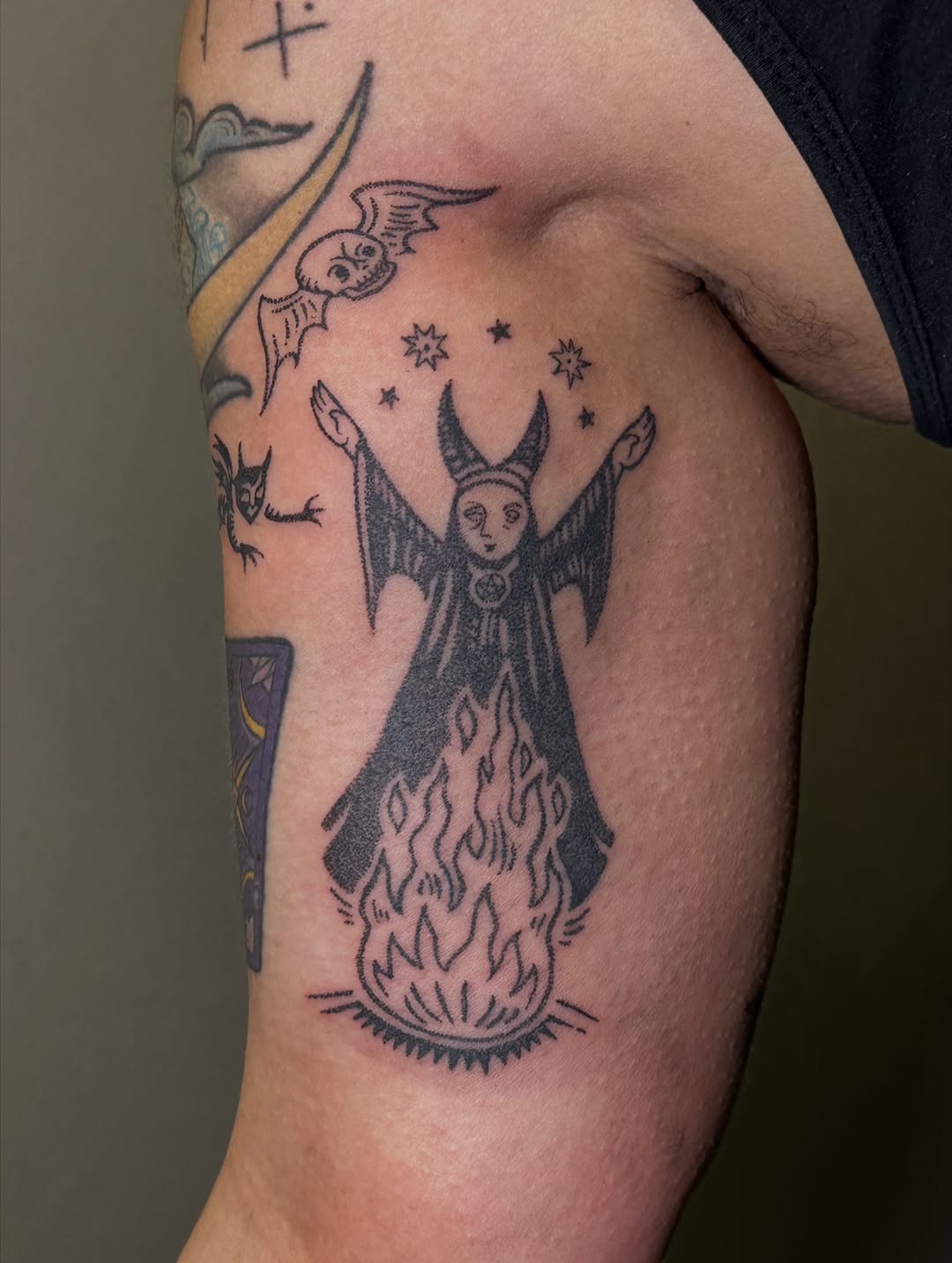 Tattoo by @ladyparaffin — ignorant, blackwork
