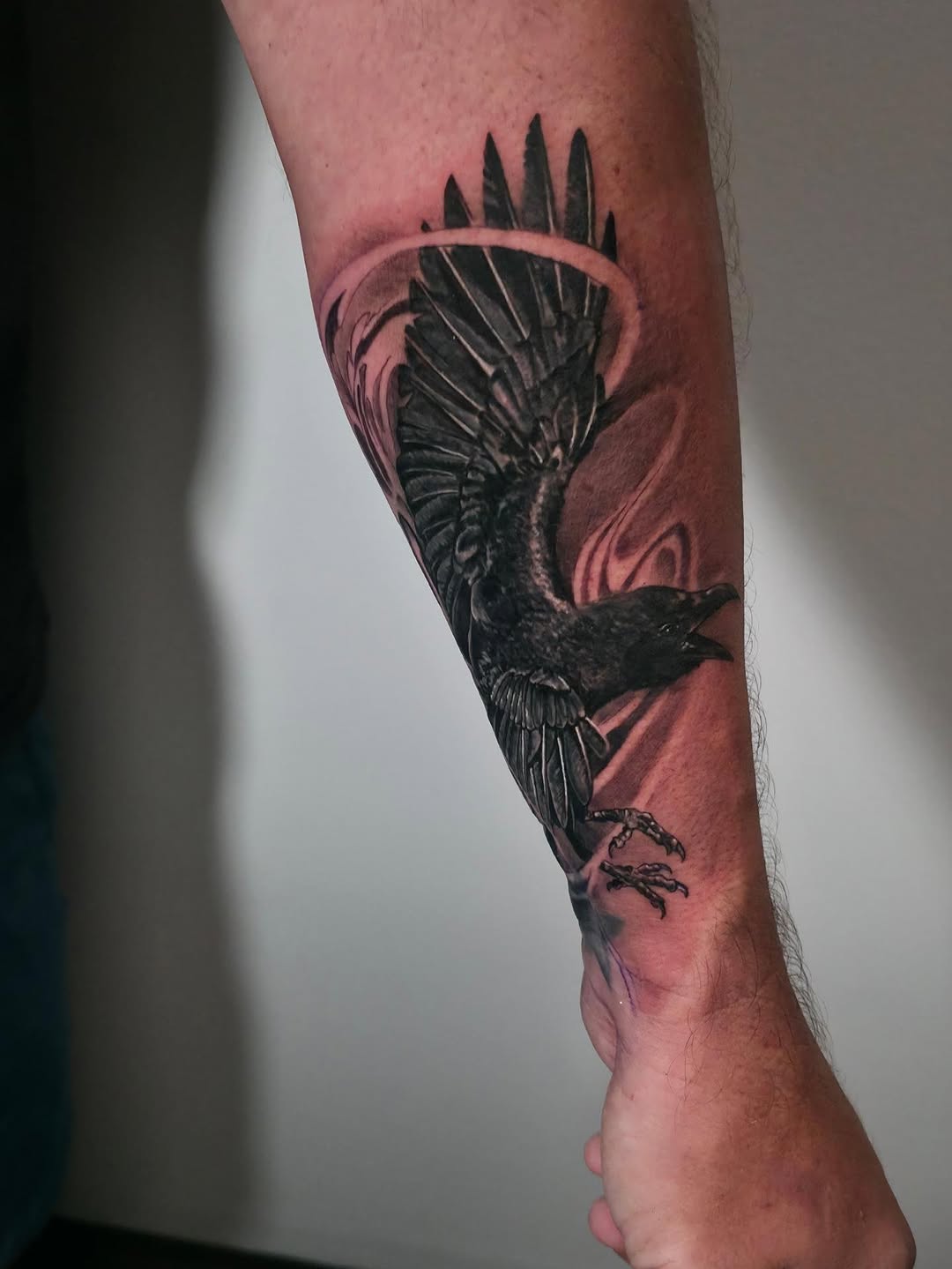 Tattoo by @vens.tattoo โ realism, black_and_grey