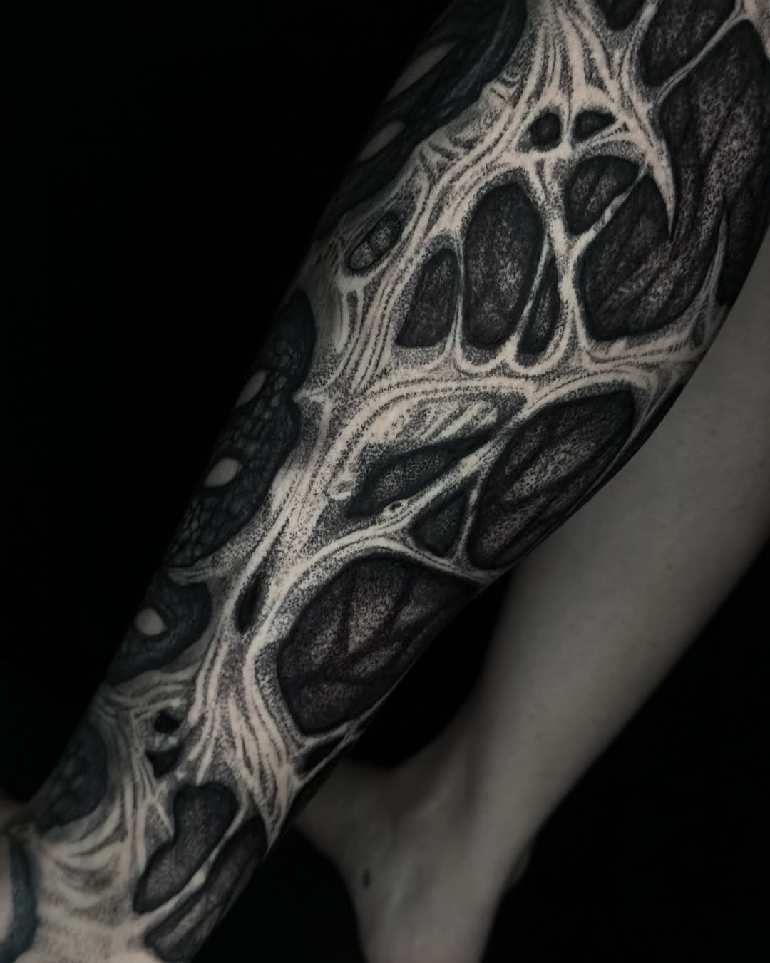 Tattoo by @the_alkomist — black_and_grey, dotwork