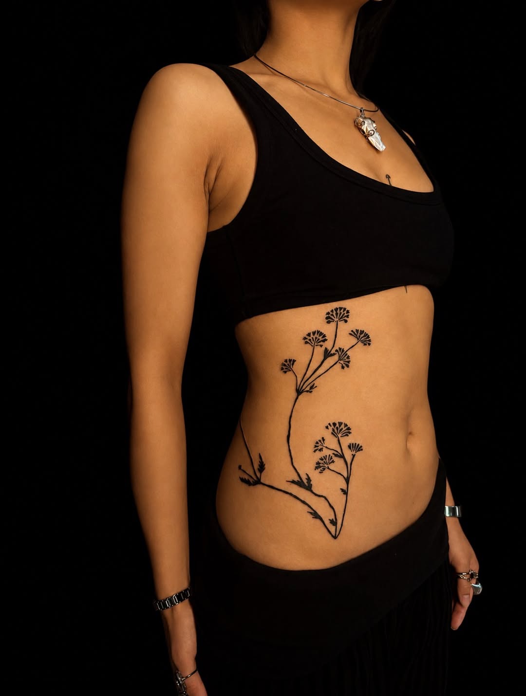 Tattoo by @matthew_makes_tattoos โ fine_line