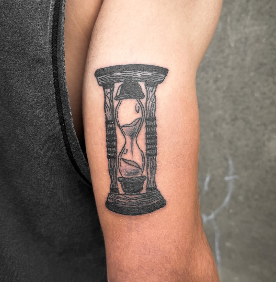 Tattoo by @ombre_mystic β black_and_grey, illustrative