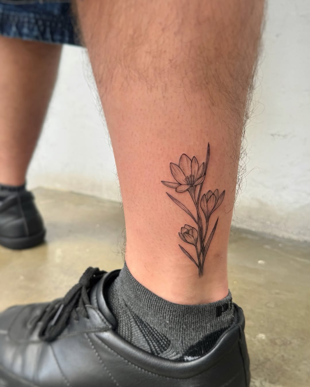 Tattoo by @naleak_tattoo — fine_line