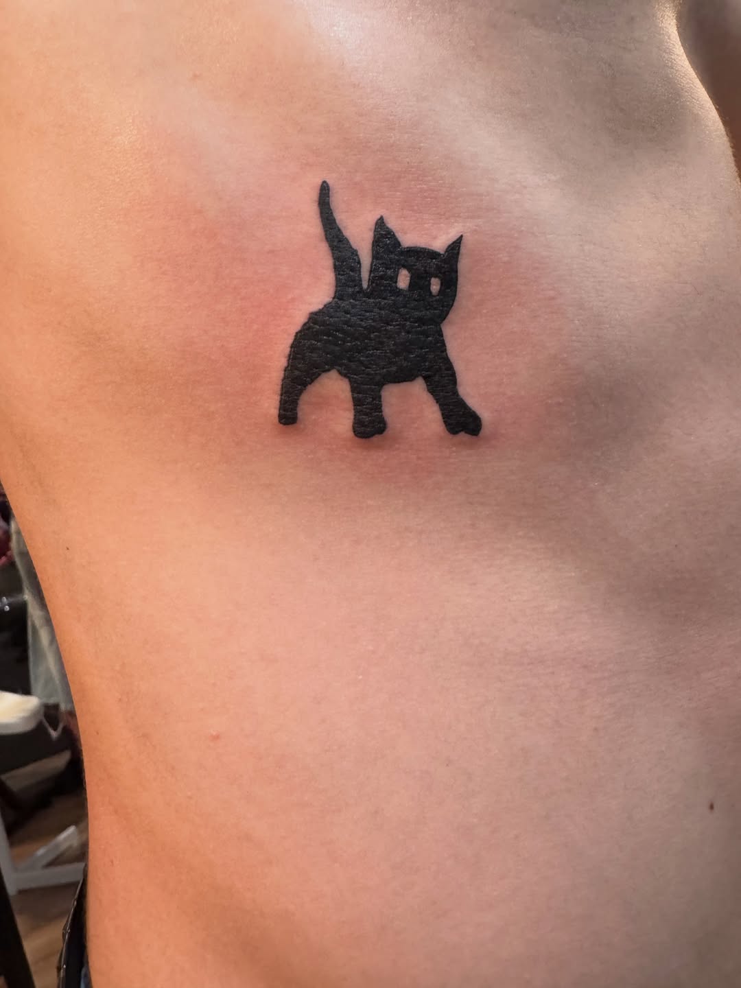 Tattoo by @tattoos_byoso โ blackwork
