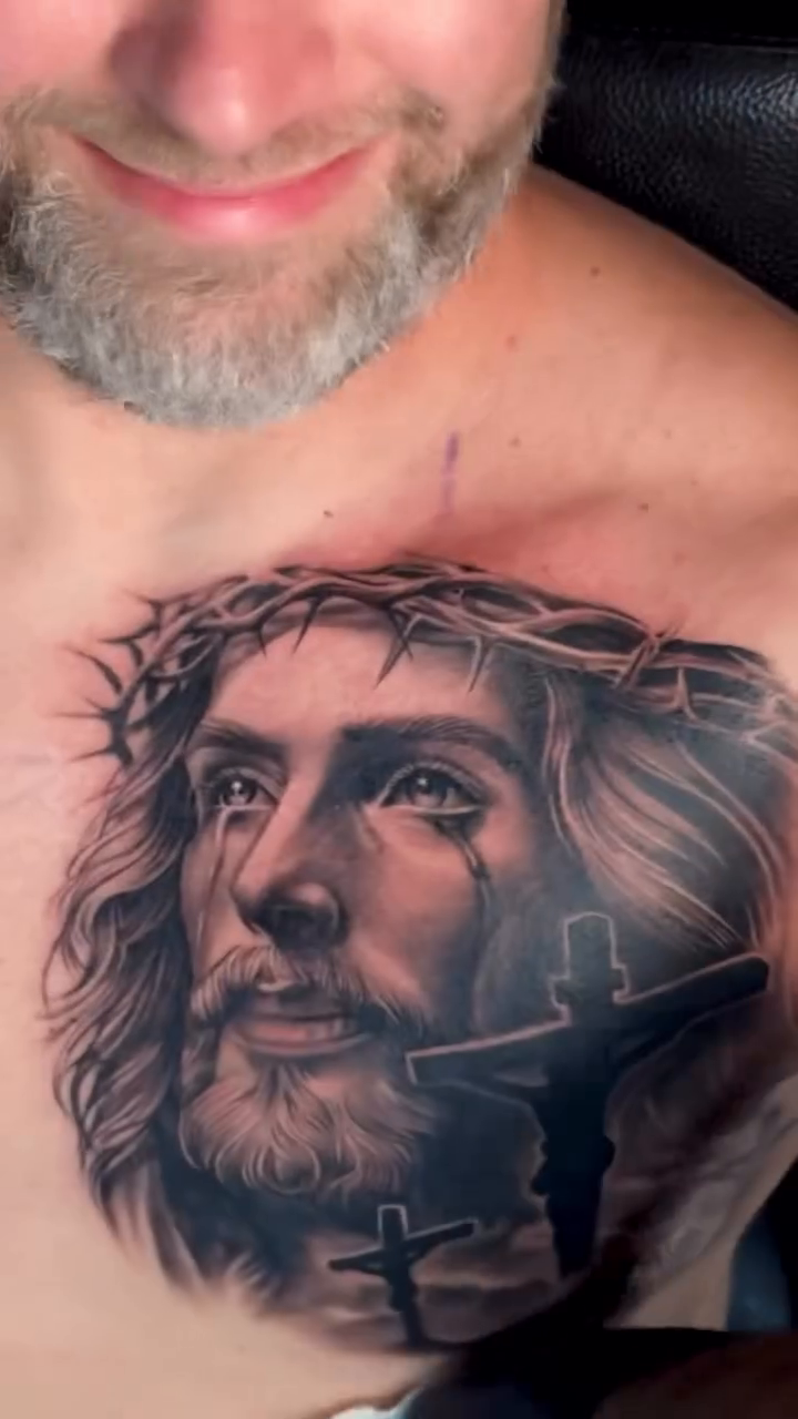 Tattoo by @isaacroque_ — realism, black_and_grey