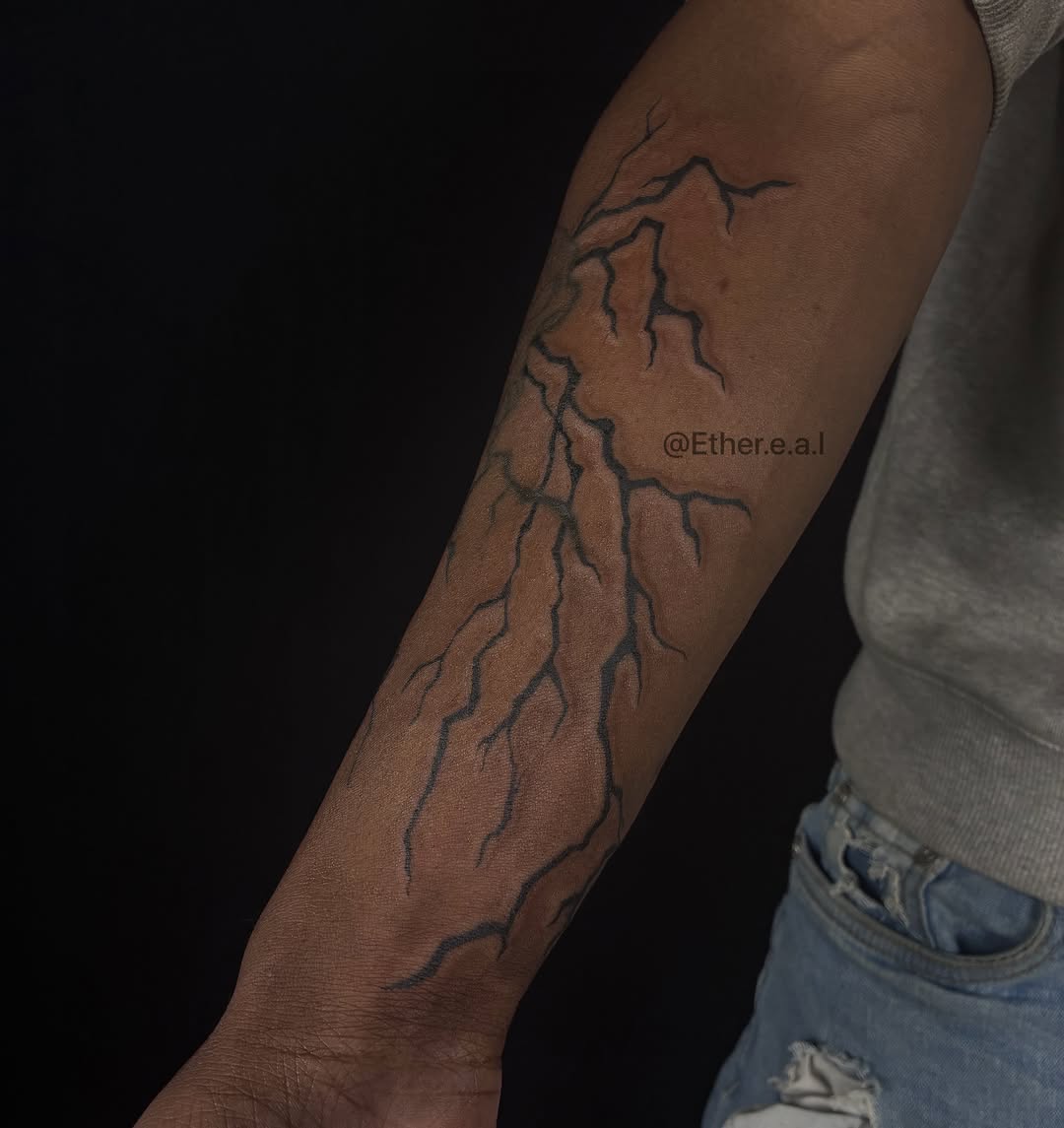 Tattoo by @artisanbodypiercingandtattoo — black_and_grey, realism